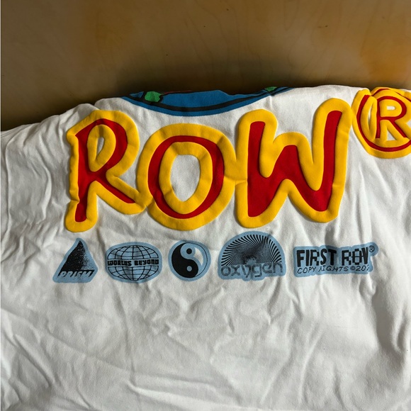 FIRST ROW Heart & Mind T shirt Med - Picture 10 of 11